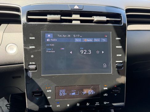Used 2022 Hyundai Tucson SEL w/ Convenience Package AWD/4WD image 12