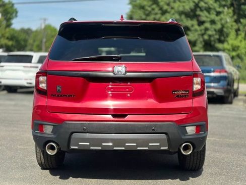 Used 2022 Honda Passport TrailSport image 5