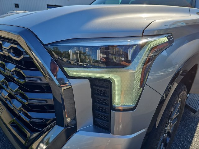 Used 2023 Toyota Tundra Platinum w/ Advanced Package AWD/4WD image 33