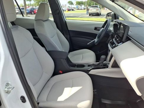 Used 2023 Toyota Corolla Cross L FWD image 20