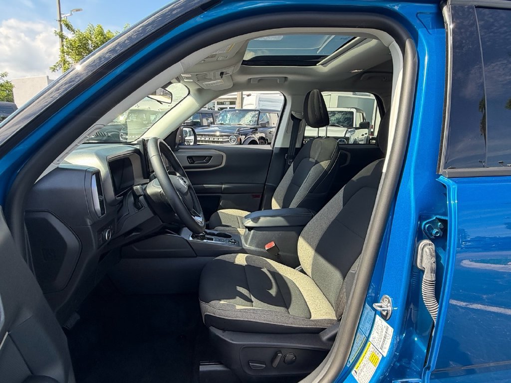 Used 2025 Ford Bronco Sport Big Bend AWD/4WD image 9