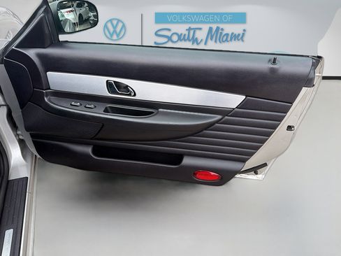Used 2004 Ford Thunderbird image 23