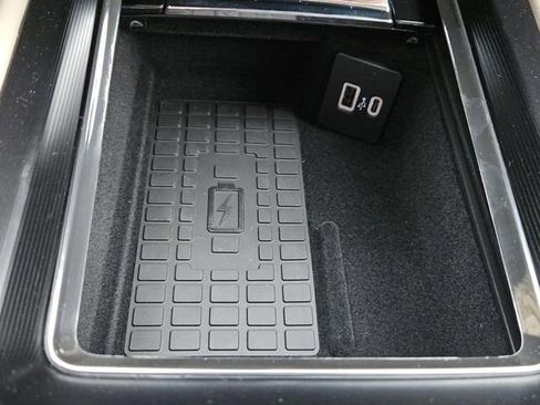 New 2026 Lincoln Corsair Premiere image 12