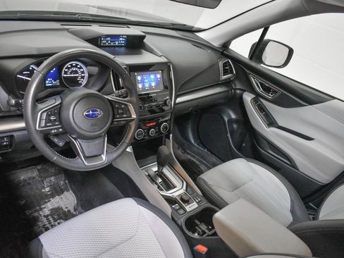 Used 2024 Subaru Forester Premium image 18