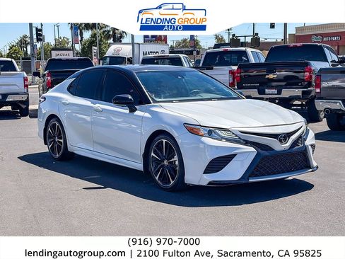 Used 2020 Toyota Camry XSE w/ Driver Assist Package FWD image 5