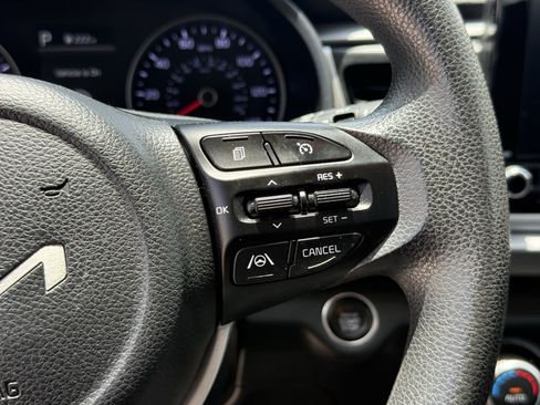 Used 2023 Kia Rio S w/ Technology Package FWD image 17