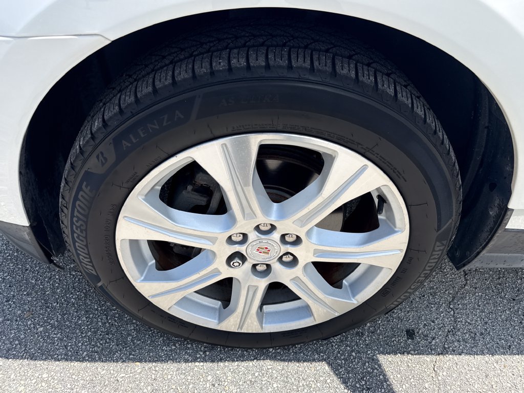 Used 2016 Cadillac SRX Performance w/ Driver Awareness Package FWD image 12