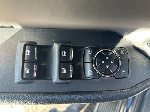 Used 2024 Ford Expedition Max XLT image 23