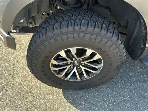 Used 2020 Ford F150 Raptor w/ Equipment Group 801A Mid AWD/4WD image 34