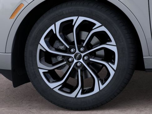 New 2026 Lincoln Nautilus Reserve AWD/4WD image 19