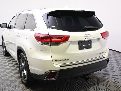 Used 2017 Toyota Highlander Limited Platinum w/ Protection Package #3 AWD/4WD image 4