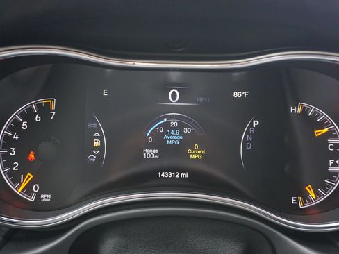 Used 2018 Jeep Grand Cherokee Limited AWD/4WD image 34