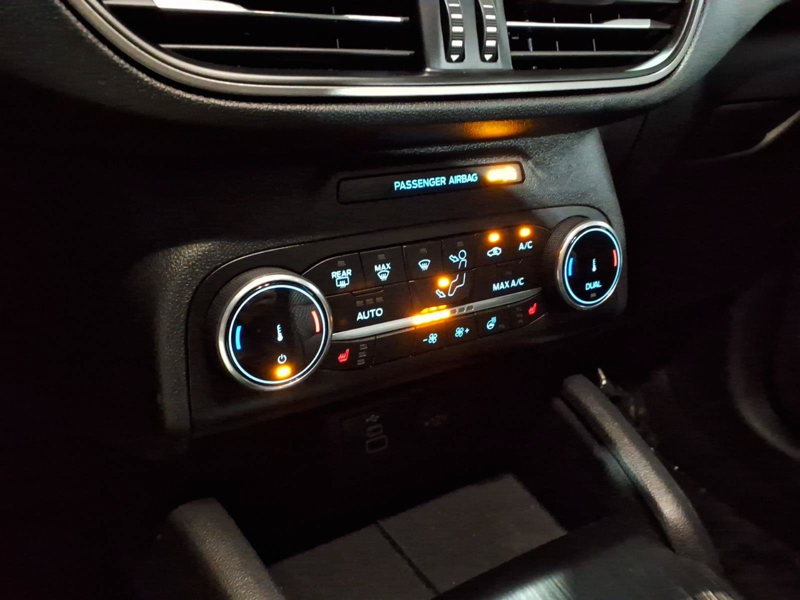 Certified 2024 Ford Escape Active w/ Cold Weather Package FWD image 16