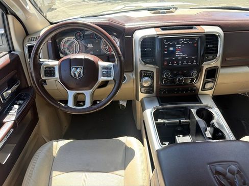 Used 2018 RAM 1500 Laramie w/ Convenience Group AWD/4WD image 23
