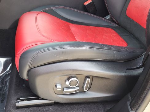 Used 2022 Land Rover Range Rover Sport SVR AWD/4WD image 23