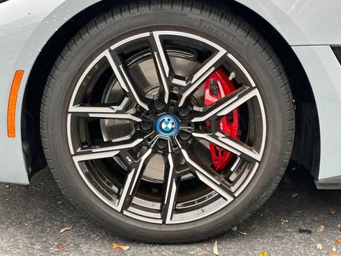 Certified 2023 BMW i4 eDrive40 w/ M Sport Package image 37