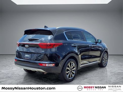Used 2018 Kia Sportage EX w/ EX Sport Appearance Package FWD image 7