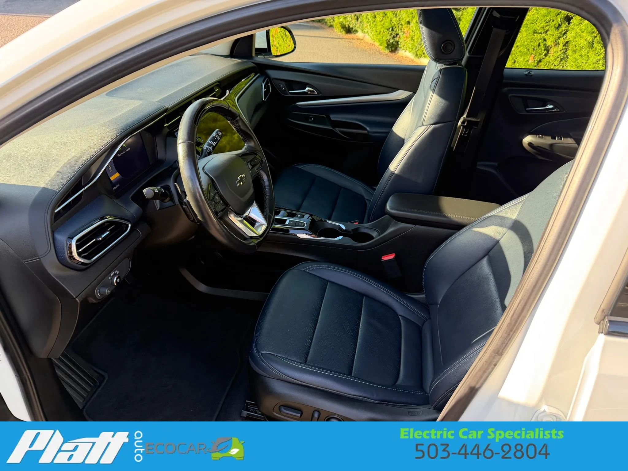 Used 2022 Chevrolet Bolt EUV Premier w/ Sun & Sound Package FWD image 19