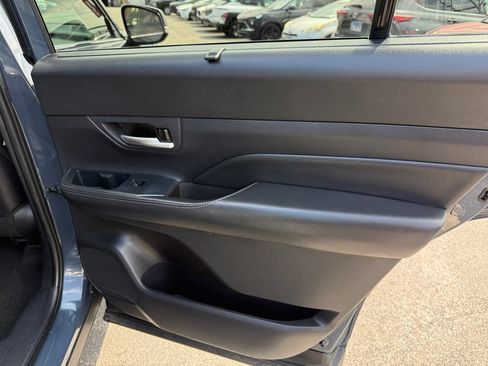 Used 2025 Toyota Grand Highlander AWD image 20