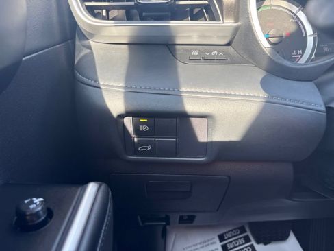 Certified 2026 Toyota Highlander XLE AWD/4WD image 15