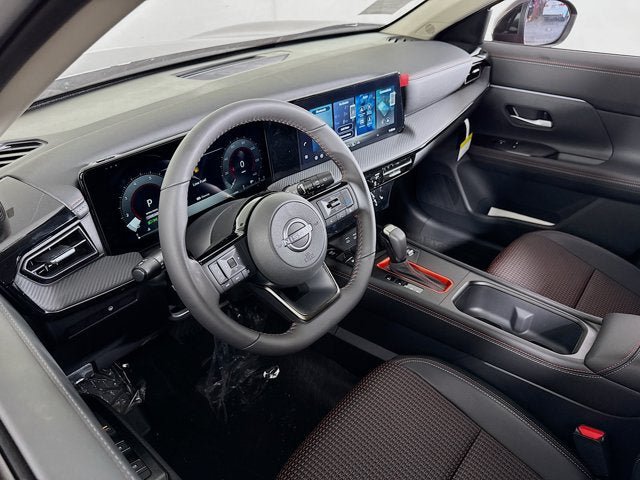 New 2026 Nissan Kicks SR w/ Cold Weather Package AWD/4WD image 9