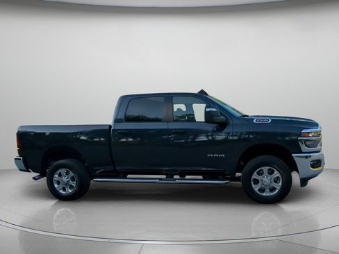 Used 2026 RAM 2500 Big Horn AWD/4WD image 34