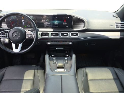 Used 2022 Mercedes-Benz GLS 450 4MATIC image 26