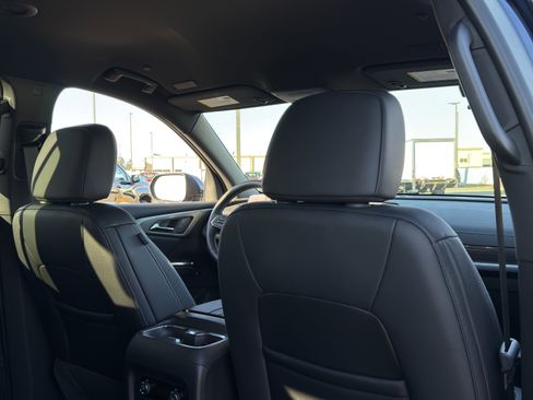 New 2026 Chevrolet Traverse LT w/ Midnight/Sport Edition image 26