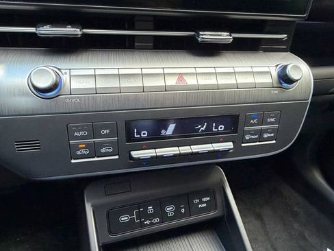 New 2026 Hyundai Kona SEL Premium image 8