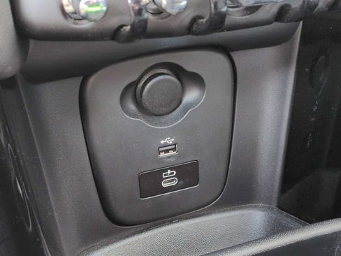 Used 2024 MINI Cooper SE FWD image 33