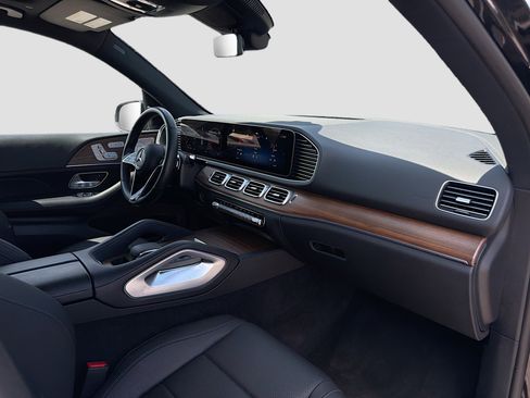 Used 2025 Mercedes-Benz GLE 350 4MATIC image 14