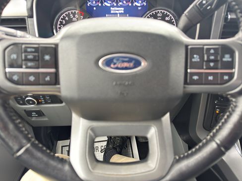 Used 2022 Ford F150 XLT w/ Equipment Group 302A High image 11