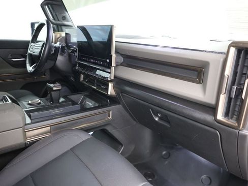 Used 2024 GMC Hummer EV 2X w/ Extreme Off-Road Package image 24