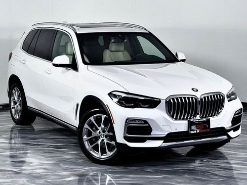 Used 2021 BMW X5 xDrive40i w/ Convenience Package AWD/4WD image 3