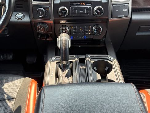 Used 2018 Ford F150 Raptor w/ Equipment Group 802A Luxury AWD/4WD image 23