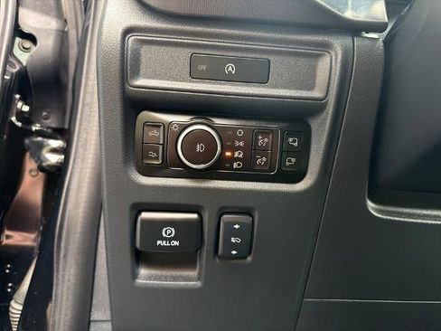 Certified 2025 Ford F150 Raptor image 27