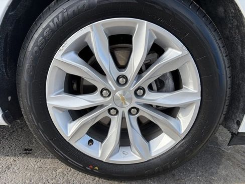 Certified 2024 Chevrolet Malibu LT image 10