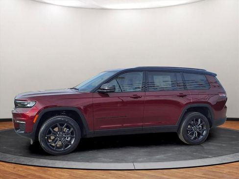 New 2025 Jeep Grand Cherokee L Limited AWD/4WD image 11