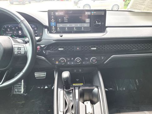 Used 2025 Honda Accord Sport image 22
