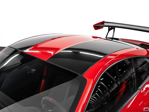 Used 2018 Porsche 911 GT2 RS image 20