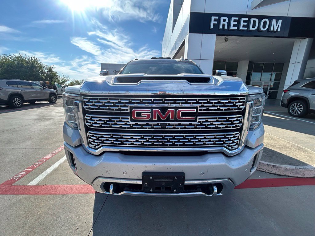Used 2020 GMC Sierra 3500 Denali w/ Denali Ultimate Package AWD/4WD image 5
