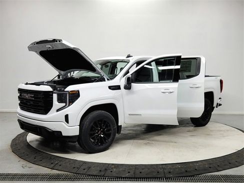 New 2026 GMC Sierra 1500 Elevation w/ Elevation Premium Package image 11