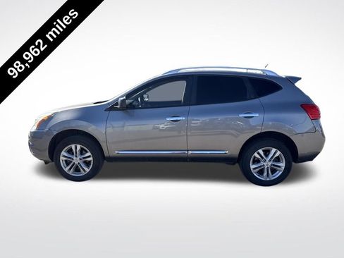Used 2015 Nissan Rogue S w/ Convenience Package image 2
