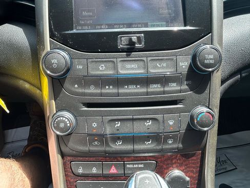 Used 2013 Chevrolet Malibu LT w/ Power Convenience Package FWD image 24