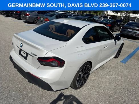 Used 2023 BMW 230i Coupe w/ Convenience Package RWD image 5