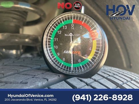 Used 2025 Hyundai Santa Fe Calligraphy FWD image 38
