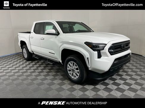 New 2026 Toyota Tacoma SR5 AWD/4WD image 5