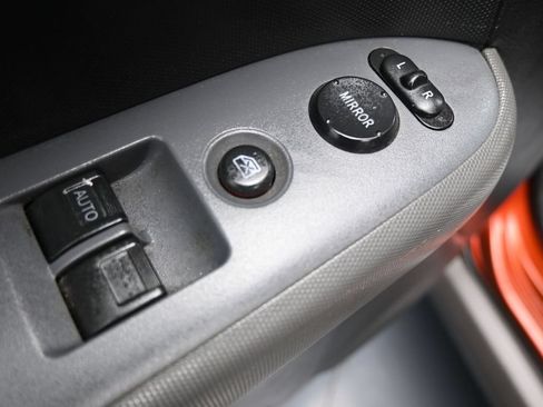 Used 2005 Honda Element EX image 11