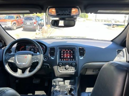Used 2019 Dodge Durango R/T w/ Technology Group AWD/4WD image 17