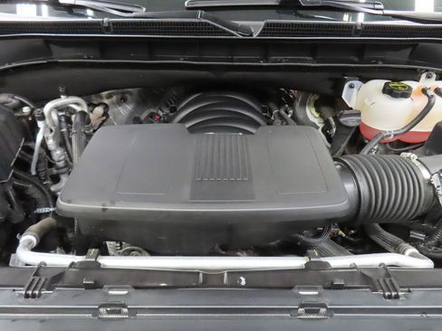 Used 2025 GMC Yukon Elevation w/ Elevation Premium Package image 38